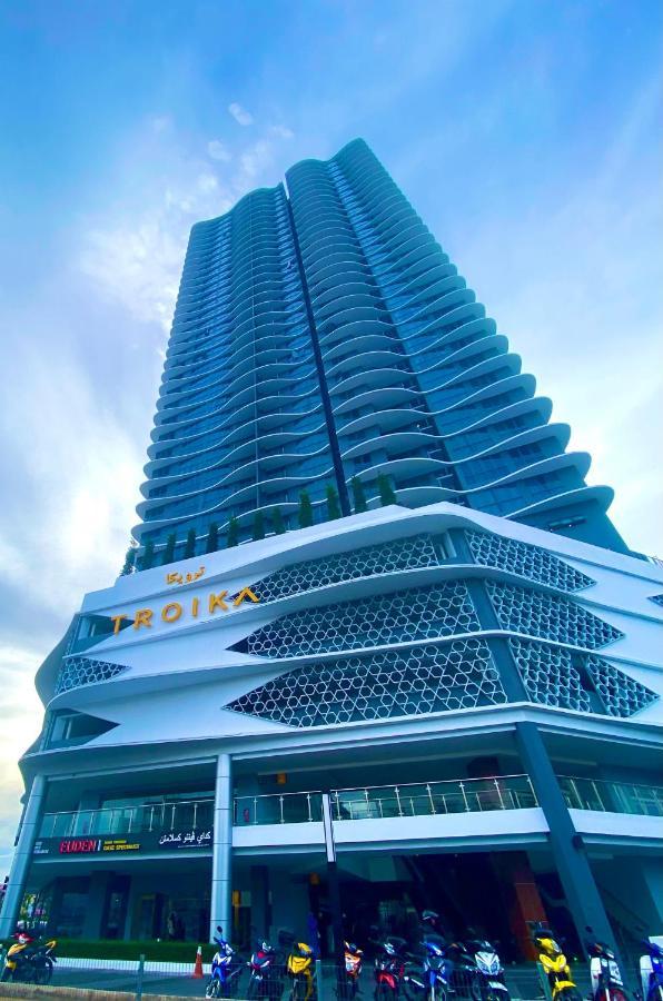 Jsadli Suite Troika Residence Kota Bharu Exterior photo