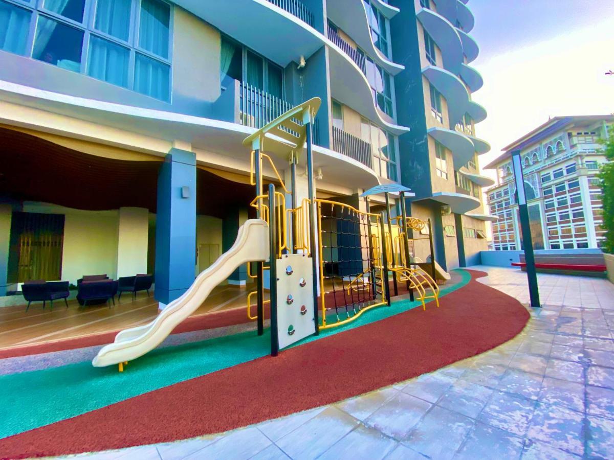Jsadli Suite Troika Residence Kota Bharu Exterior photo
